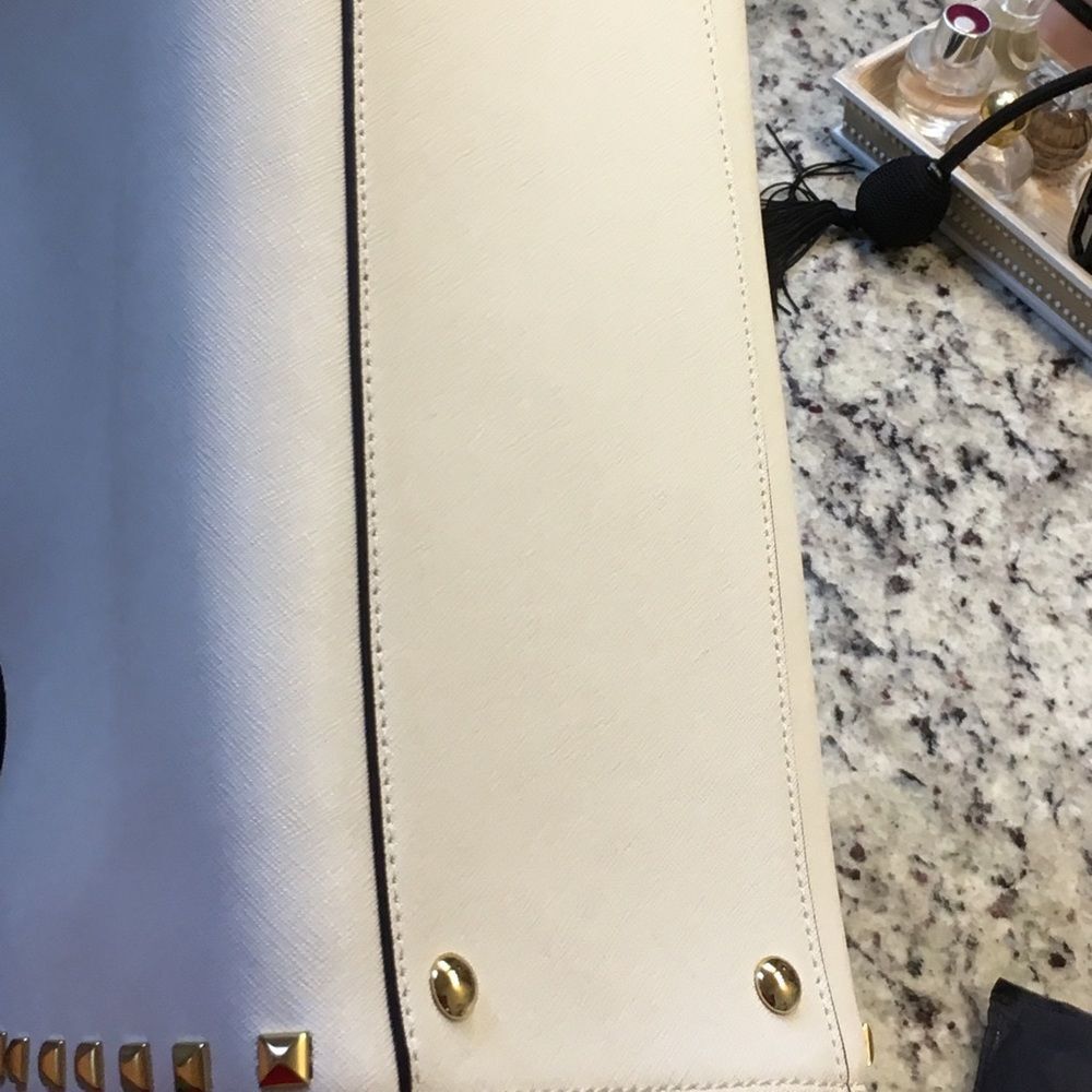 Genuine Michael Kors Large Satchel Handbag Crossbody Studded White - Picture 6 of 6
